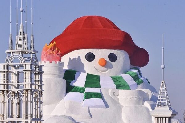 Winter Wonders: Six Iconic Giant Snowmen to See in Harbin Winter_Wonders__Six_Iconic_Giant_Snowmen_to_See_in_Harbin