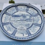 World_s_Largest_Blue_and_White_Porcelain_Plate_Unveiled_in_Jingdezhen