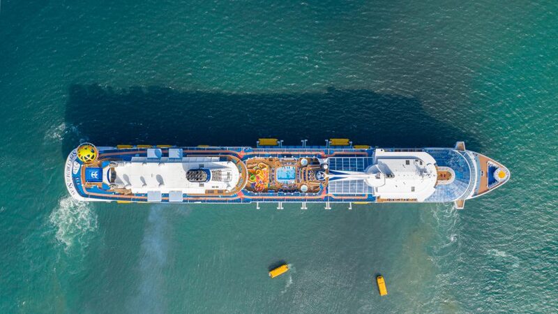 World's Longest Cruise Ship Ovation of the Seas Makes Historic Dock in Tianjin video poster