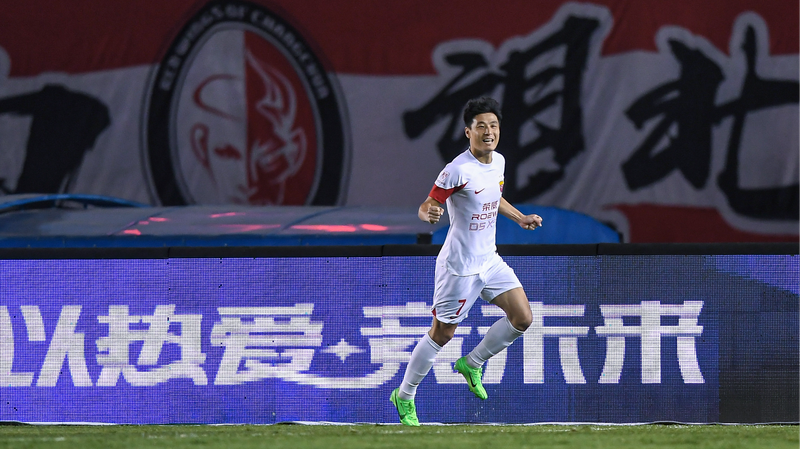 Wu_Lei_Breaks_CSL_Single_Season_Goal_Record_as_Shanghai_Port_Triumphs_4_3 - Khabar Asia Wu_Lei_Breaks_CSL_Single_Season_Goal_Record_as_Shanghai_Port_Triumphs_4_3