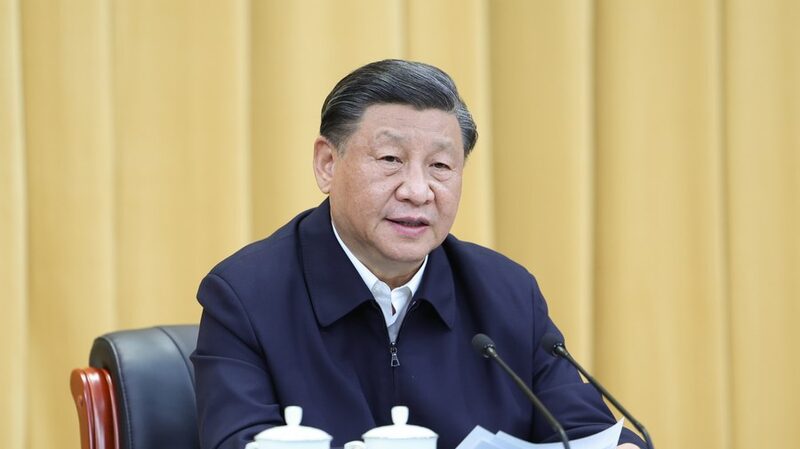 Xi Jinping Calls for Revival of Chinese Cultural Heritage in Upcoming Article
