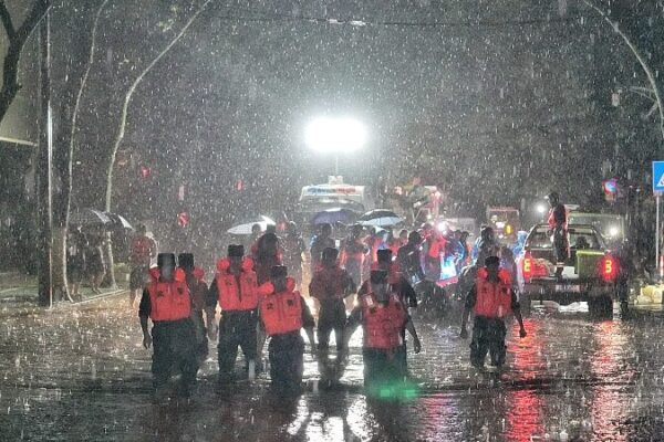 Xi_Jinping_Chairs_Meeting_on_Flood_Control_and_Disaster_Relief_Amid_Peak_Flood_Season