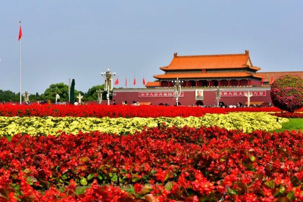 Xi_Jinping_Emphasizes_Patriotism_for_National_Rejuvenation_in_Upcoming_Article