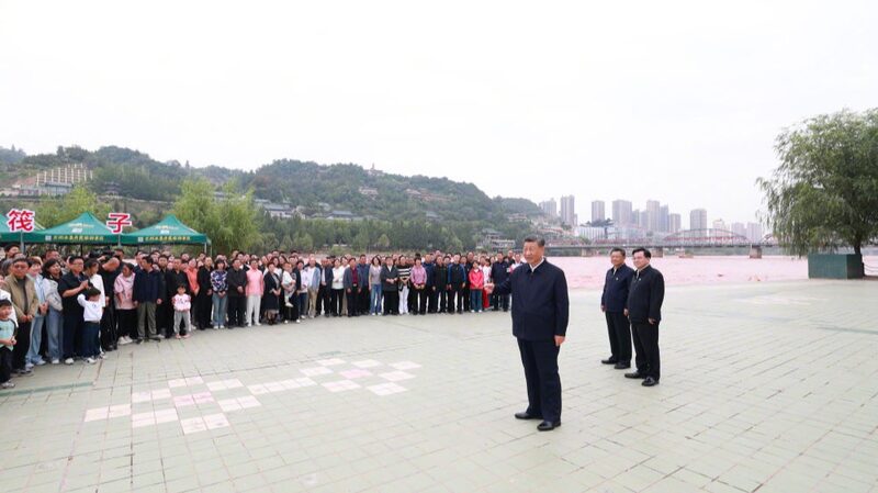Xi_Jinping_Highlights_Ecological_Conservation_on_Visit_to_Lanzhou_s_Yellow_River - Khabar Asia Xi_Jinping_Highlights_Ecological_Conservation_on_Visit_to_Lanzhou_s_Yellow_River