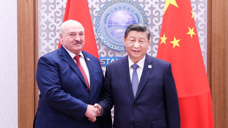 Xi Jinping Predicts Strong Growth in China-Belarus Relations