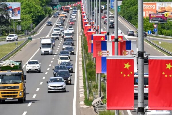 Xi Jinping’s Letter Inspires Serbian Steelworkers, Deepening China-Serbia Ties Xi Jinping's Letter Inspires Serbian Steelworkers, Deepening China-Serbia Ties