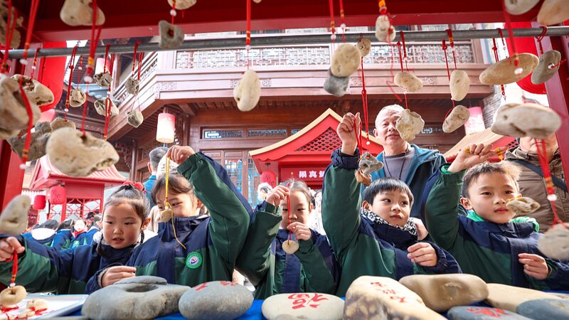 Xiangyangs_Chuantian_Festival_Embracing_Tradition_Along_the_Hanjiang_River - Khabar Asia Xiangyang's Chuantian Festival: Embracing Tradition Along the Hanjiang River
