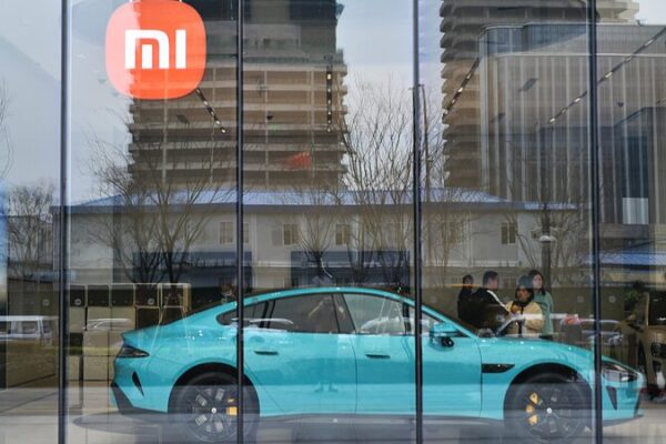 Xiaomi Enters EV Market: SU7 Series Attracts Over 50,000 Pre-Orders in 27 Minutes Xiaomi Enters EV Market: SU7 Series Attracts Over 50,000 Pre-Orders in 27 Minutes