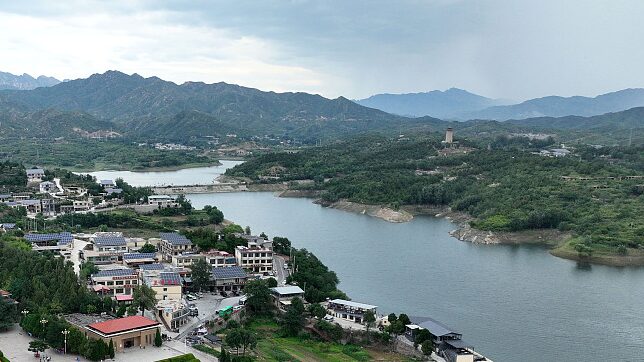 Xibaipo: Rediscovering North China's Historic Revolutionary Base video poster