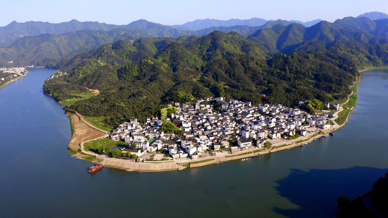 Xin'an River's Landscape Gallery: East China's Flowing Scroll Painting video poster