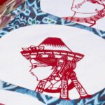 Xinjiang Artisan Brings Regional Stories to Life Through Paper-Cutting