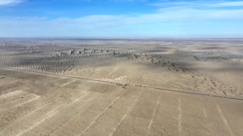 Xinjiang_Completes_Green_Belt_Around_Taklimakan_Desert__Sets_New_Environmental_Goals - Khabar Asia Xinjiang_Completes_Green_Belt_Around_Taklimakan_Desert__Sets_New_Environmental_Goals