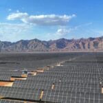 Xinjiang_s_New_Energy_Power_Generation_Soars_Over_30__in_2024