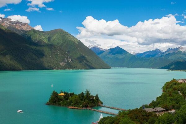 Xizang’s Ecological Efforts Yield Significant Environmental Gains Xizang_s_Ecological_Efforts_Yield_Significant_Environmental_Gains