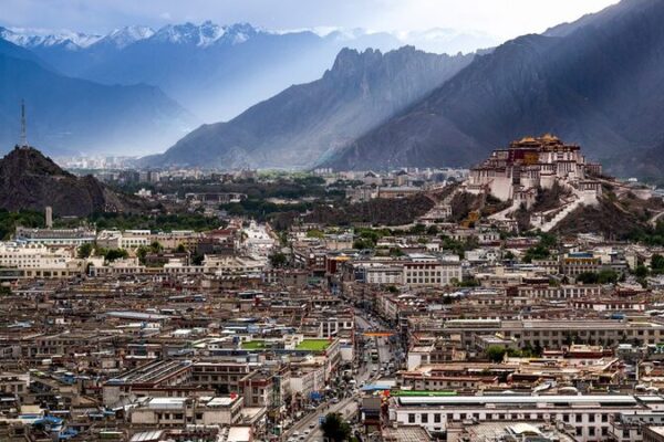 Xizang’s Journey Toward Social Democracy and Prosperity Xizang's Journey Toward Social Democracy and Prosperity
