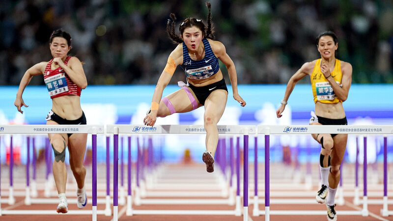 Xu_Zhuoyi_Clinches_First_National_Title_in_Dramatic_110m_Hurdles_Finale - Khabar Asia Xu_Zhuoyi_Clinches_First_National_Title_in_Dramatic_110m_Hurdles_Finale