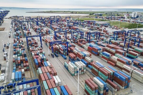 Yangpu Port Pioneers Green Logistics in Hainan Province Yangpu Port Pioneers Green Logistics in Hainan Province video poster
