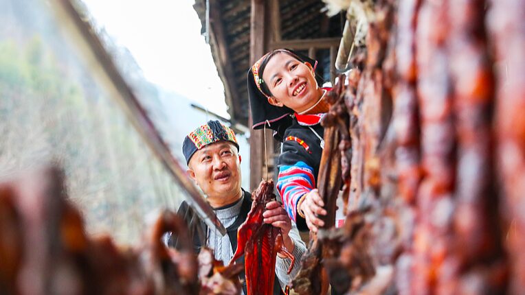 Yao_People_Preserve_Traditions_with_Special_Spring_Festival_Delicacy - Khabar Asia Yao_People_Preserve_Traditions_with_Special_Spring_Festival_Delicacy