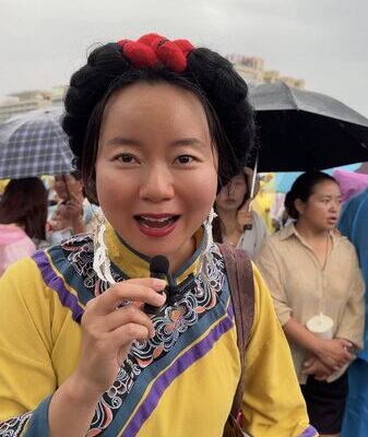 Yi Ethnic Group Shares Olympic Favorites at Torch Festival Yi_Ethnic_Group_Shares_Olympic_Favorites_at_Torch_Festival video poster