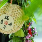 Young Chinese Embrace DIY Tradition: Reviving Dragon Boat Festival Decor with Modern Flair video poster