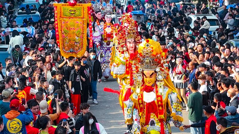 Youshen: China's Vibrant Deity Parade Captivates a New Generation