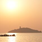Yuantouzhu_s_Enchanting_Sunset__Wuxi_Joins_2025_Spring_Festival_Gala