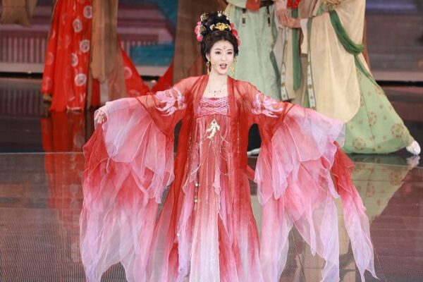 Yueju Opera Shines at China Movie Channel Media Awards in Shanghai Yueju Opera Shines at China Movie Channel Media Awards in Shanghai