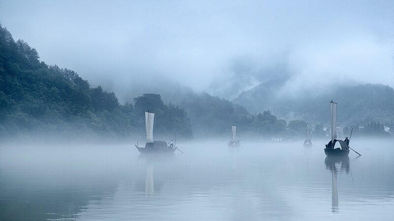 Yunhe_Lakes_Misty_Beauty_Draws_Global_Tourists_to_East_Chinas_Lishui_poster - Khabar Asia Yunhe Lake's Misty Beauty Draws Global Tourists to East China's Lishui video poster