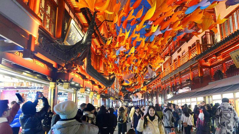 Yuyuan Lantern Festival Illuminates Shanghai and Paris for Chinese New Year