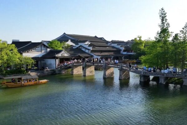 Zhejiang’s Ancient Water Town Offers Immersive Cultural Journey Zhejiang's Ancient Water Town Offers Immersive Cultural Journey video poster
