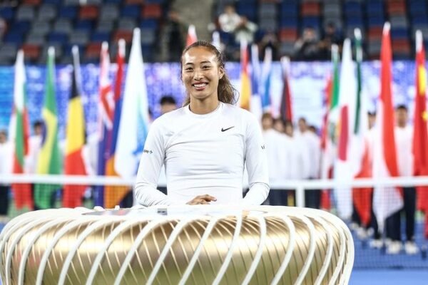 Zheng_Qinwen_Eyes_Wuhan_Open_Glory_After_Olympic_Gold_Triumph video poster