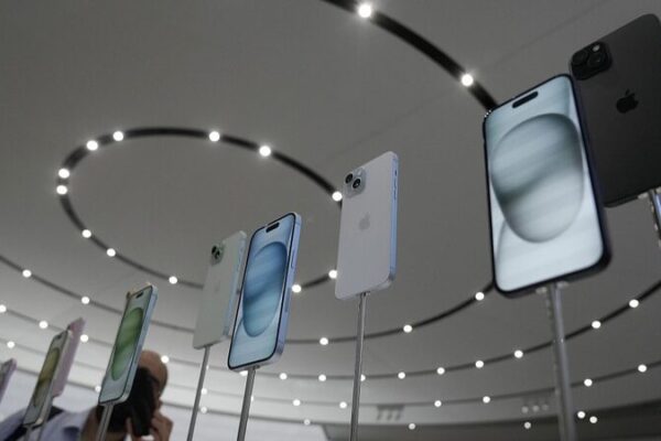 iPhone 15 Series Underwhelms in China but Expected to Sell Globally iPhone 15 Series Underwhelms in China but Expected to Sell Globally