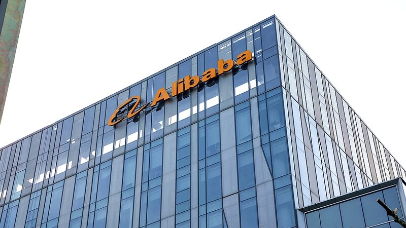 Alibaba_Teams_Up_with_Apple_to_Boost_AI_Features_in_Chinese_iPhones__Stock_Soars - Khabar Asia Alibaba_Teams_Up_with_Apple_to_Boost_AI_Features_in_Chinese_iPhones__Stock_Soars