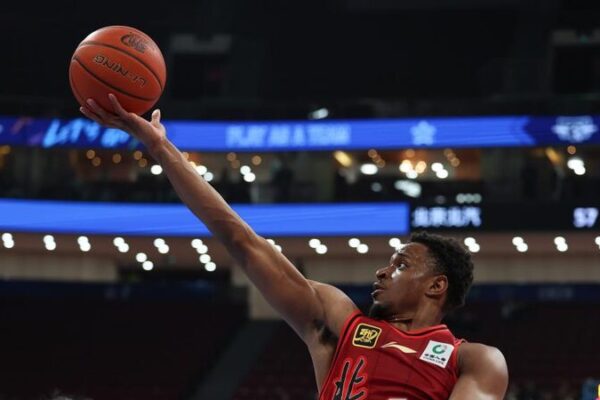 Beijing Ducks End Shanghai Sharks’ Four-Game Winning Streak in CBA Clash Beijing_Ducks_End_Shanghai_Sharks__Four_Game_Winning_Streak_in_CBA_Clash