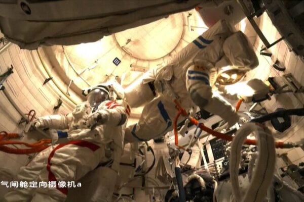 China Finalizes Crews for Shenzhou-20 and Shenzhou-21 Missions China_Finalizes_Crews_for_Shenzhou_20_and_Shenzhou_21_Missions