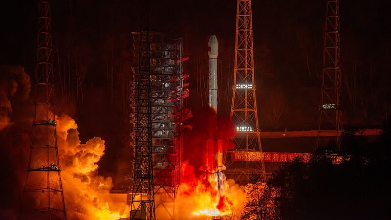 China_Launches_Zhongxing_10R_Satellite_on_Milestone_Long_March_3B_Mission
