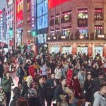 China_s_Consumer_Market_Poised_for_Steady_Q1_Growth