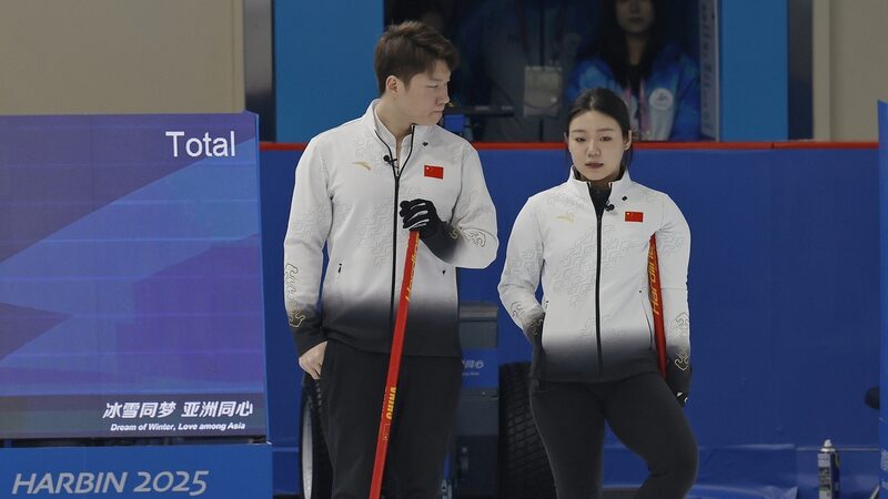 Chinese Duo Secures First Curling Medal at 9th Asian Winter Games Chinese_Duo_Secures_First_Curling_Medal_at_9th_Asian_Winter_Games