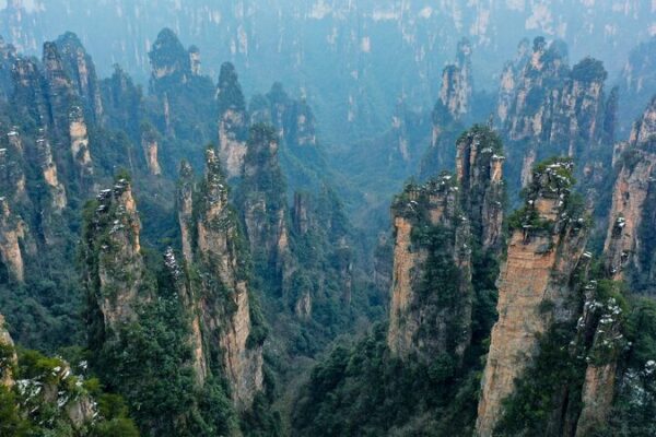 Discover_Zhangjiajie__The_Real_Life_Inspiration_Behind_Avatar_s_Hallelujah_Mountains video poster