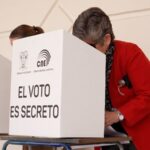 Ecuador_s_Presidential_Election_to_Proceed_to_Runoff_Amid_Tight_Vote video poster