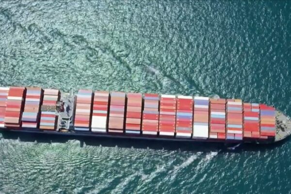 Expert_Warns_U_S__New_Tariffs_Could_Fuel_Global_Economic_Instability video poster