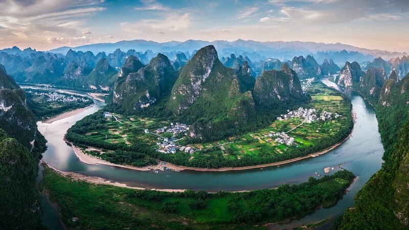 Explore_Guilin__Real_Life_Landscapes_Behind_Chenyu_Vale_and_Kashyyyk_Planet_poster - Khabar Asia Explore_Guilin__Real_Life_Landscapes_Behind_Chenyu_Vale_and_Kashyyyk_Planet video poster