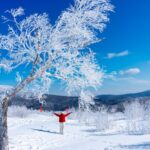 Explore_the_Winter_Magic_of_Yangcao_Mountain_in_China_Snow_Town