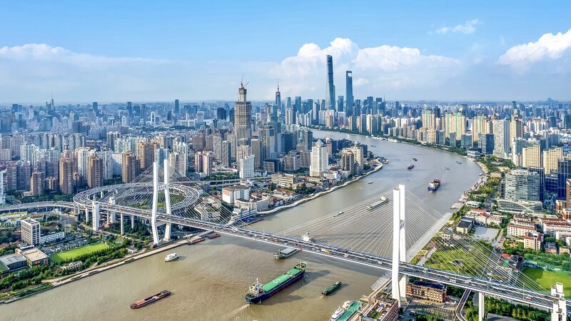 Forecasting_China_s_Economy_in_2025__Key_Growth_Drivers_and_Trends video poster