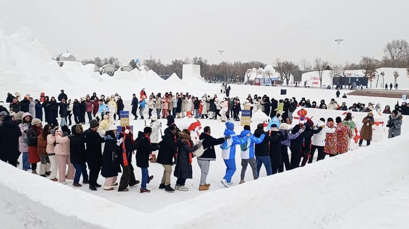 Harbin_s_Snowman_Building_Campaign_Unites_Global_Friends_for_9th_Asian_Winter_Games_poster - Khabar Asia Harbin_s_Snowman_Building_Campaign_Unites_Global_Friends_for_9th_Asian_Winter_Games video poster