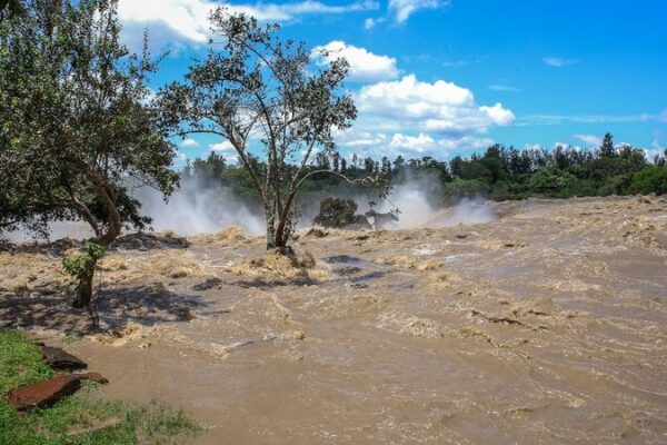 IWMI Urges African Communities to Monitor River Discharge for Better Water Management IWMI_Urges_African_Communities_to_Monitor_River_Discharge_for_Better_Water_Management