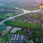 Jinghang_Grand_Canal__A_Historical_Artery_Vital_to_China_s_Economic_Growth video poster