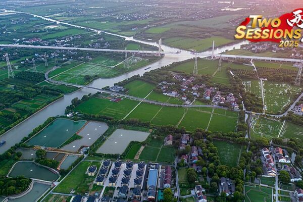 Journey Along the Jinghang Grand Canal in Zhejiang Province Journey_Along_the_Jinghang_Grand_Canal_in_Zhejiang_Province video poster