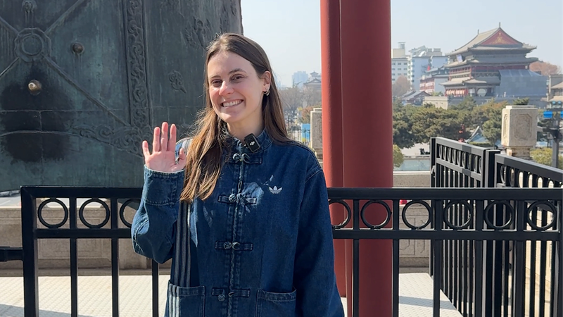 Journey_Through_Xi_an__Perspectives_from_Brazilian_and_American_Travelers_poster - Khabar Asia Journey_Through_Xi_an__Perspectives_from_Brazilian_and_American_Travelers video poster