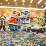 Lantern_Festival_Illuminates_Asian_Winter_Games_in_Harbin_with_Cultural_Exchange video poster